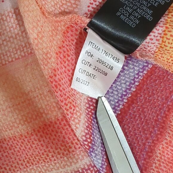 Torrid Women's Top 2X Multicolor Stripes Button Front Short Sleeve Blouse Pink - Picture 8 of 10